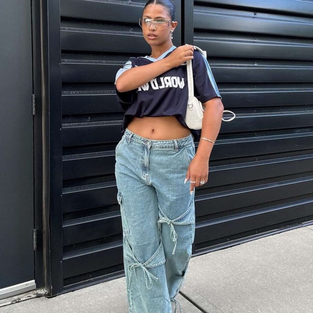 CIDER Denim Low-rise Jeans with Bow Accents NWT! - Picture 13 of 14